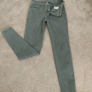 Green skinny jeans